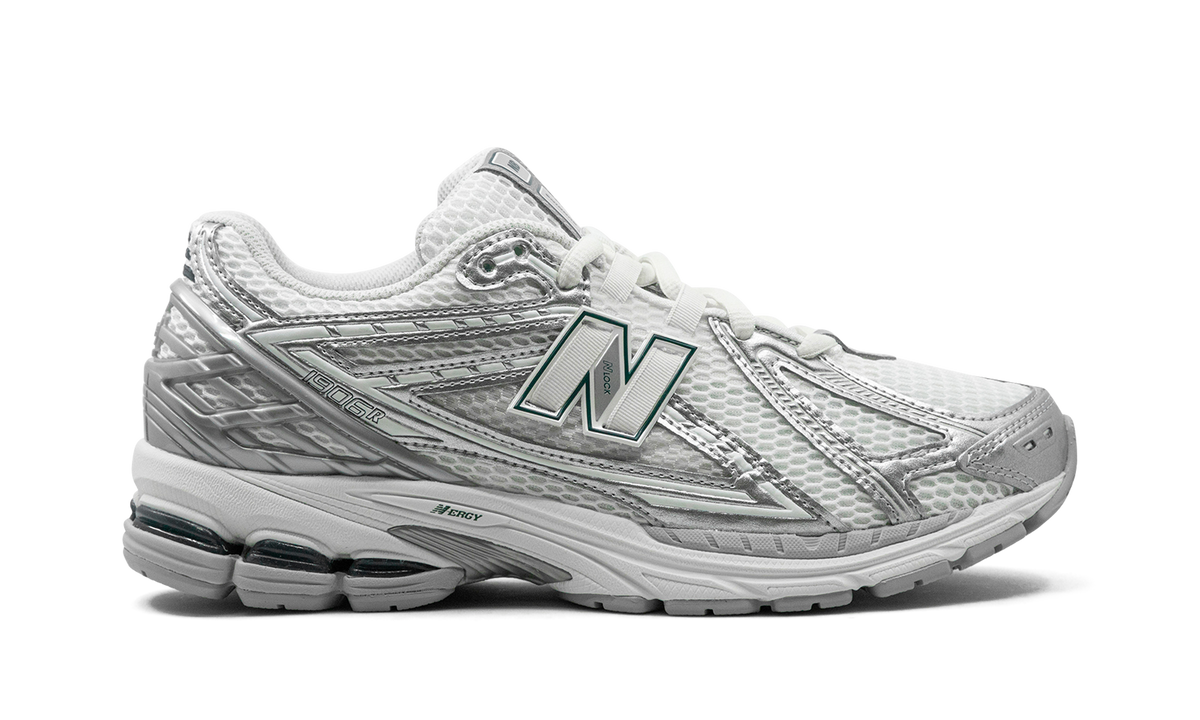 Overkicks - New Balance 1906R Silver Metallic Sea Salt (M1906REE) - detalle talón