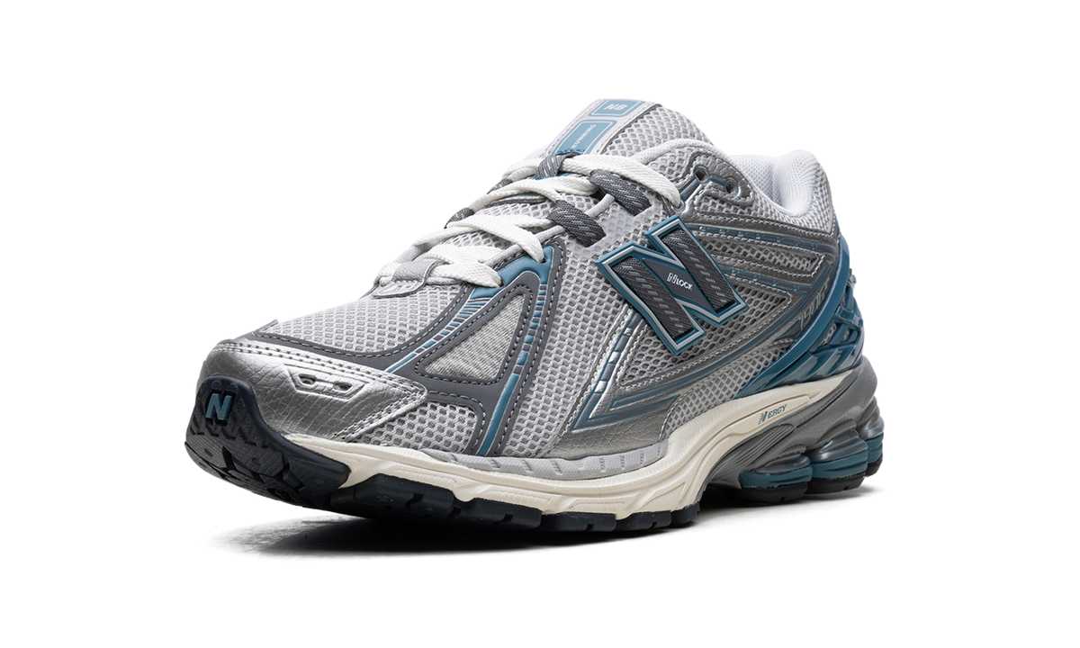 Overkicks - New Balance 1906R Silver Metallic Terrarium (M1906REO) - detalle suela