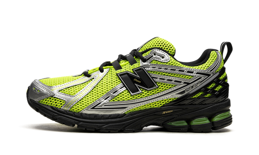 Overkicks - New Balance 1906R Volt Black (M1906RCG) - vista lateral