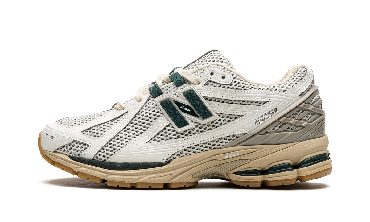 Overkicks - New Balance 1906R White Green Cream (M1906RQ) - vista lateral