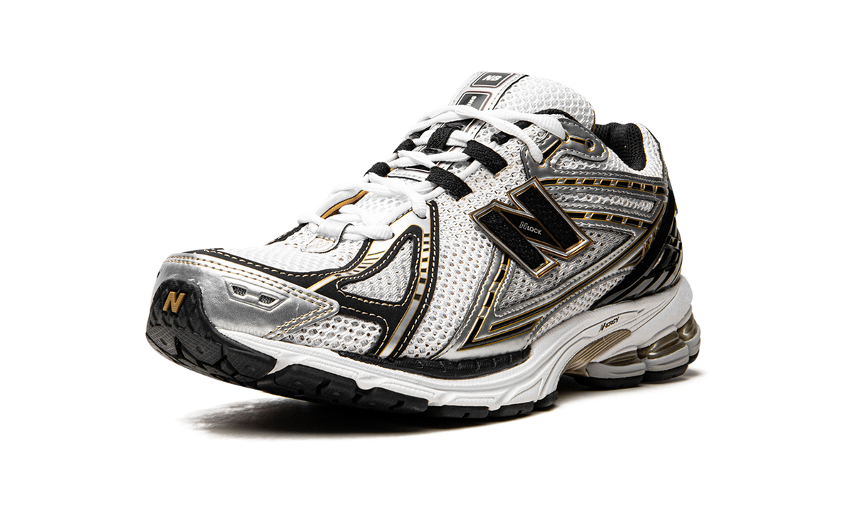 Overkicks - New Balance 1906R White Metallic Gold (M1906RA) - detalle suela