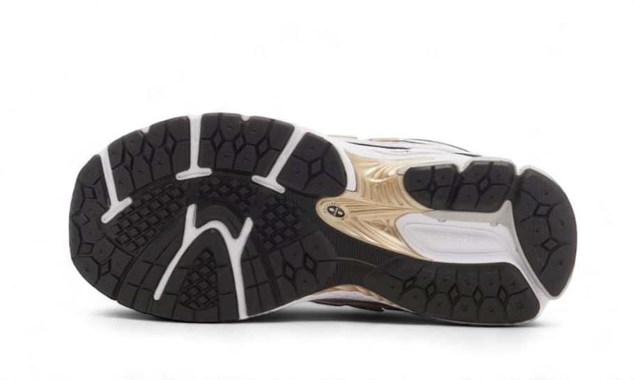 Overkicks - New Balance 1906R White Metallic Gold (GS) (GC1906RA) - imagen 3