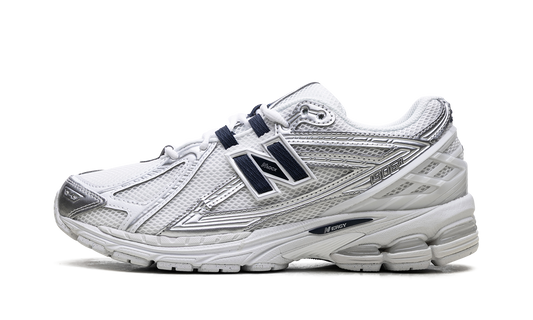 Overkicks - New Balance 1906R White Navy Silver Metallic (U1906RCM) - vista lateral