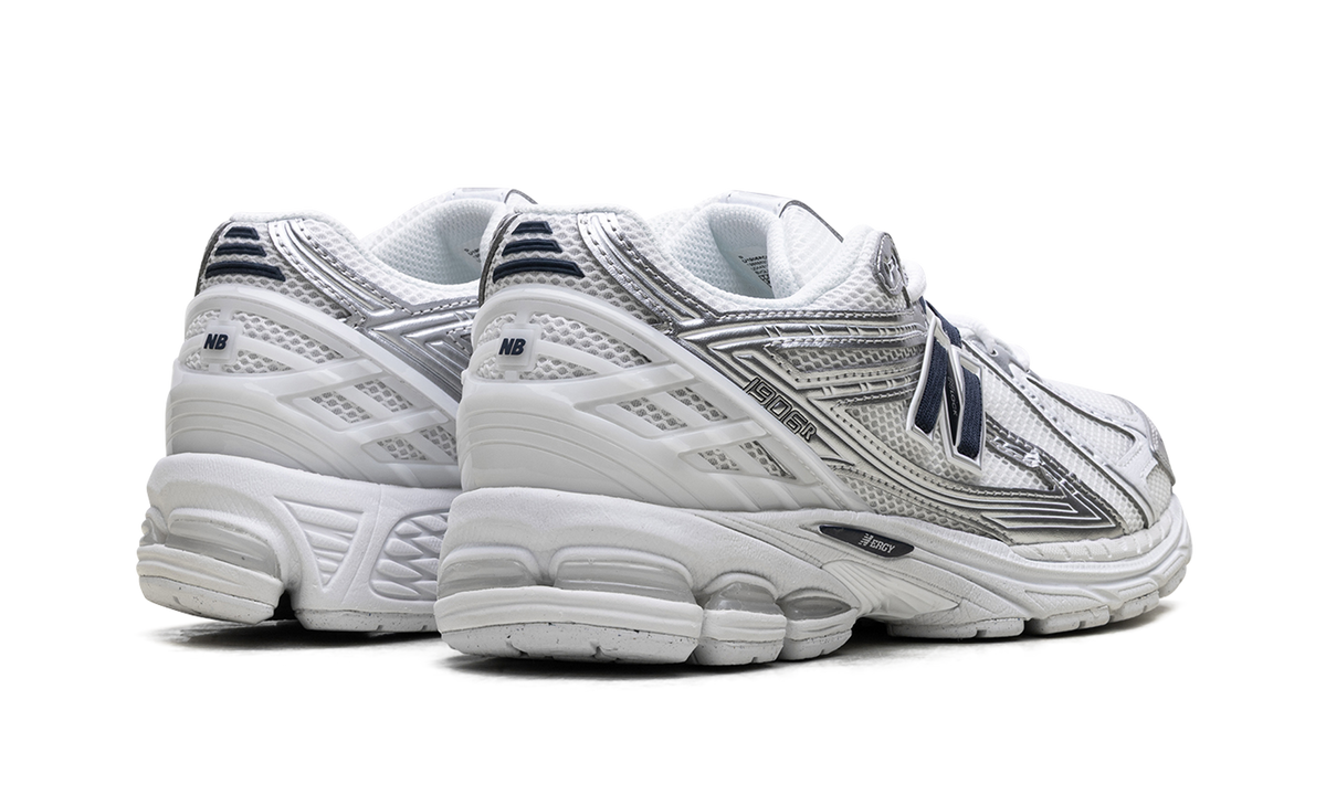 Overkicks - New Balance 1906R White Navy Silver Metallic (U1906RCM) - par completo