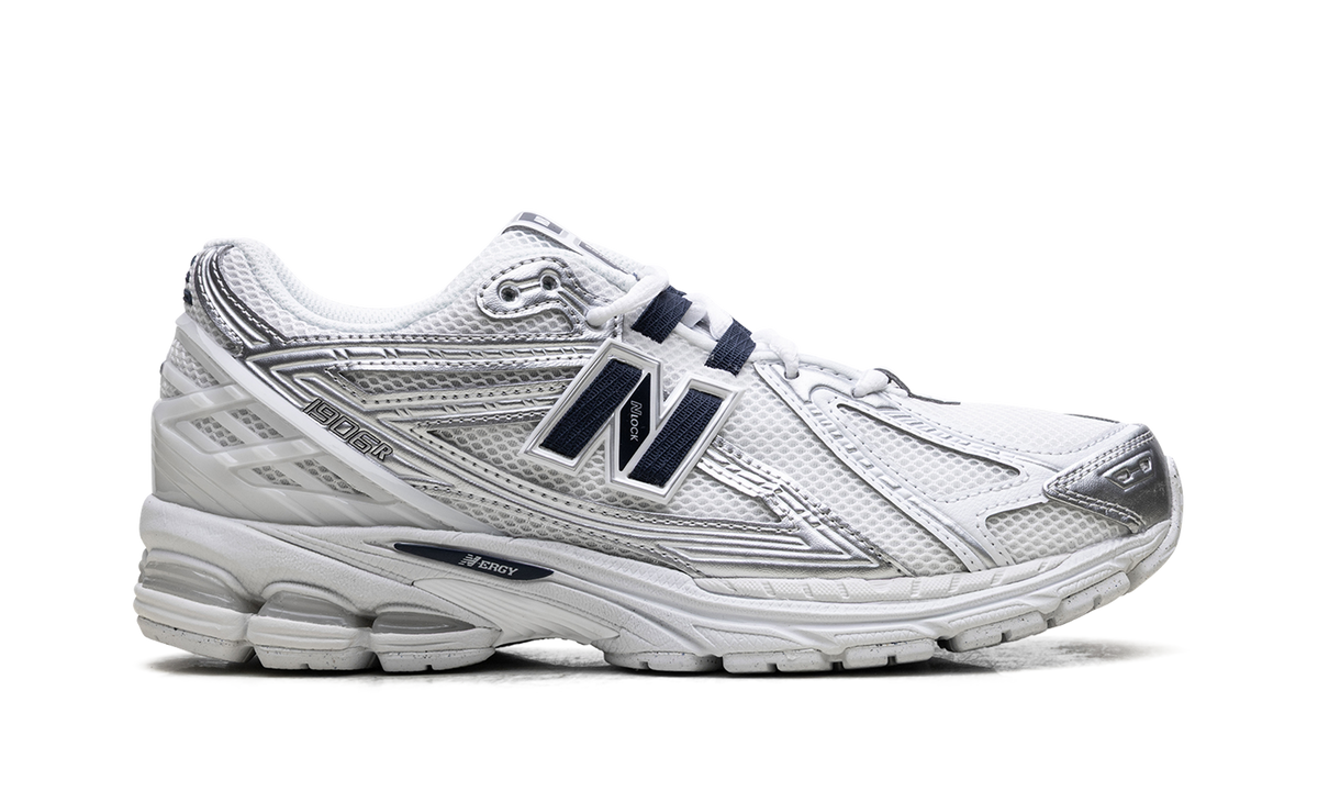 Overkicks - New Balance 1906R White Navy Silver Metallic (U1906RCM) - detalle talón