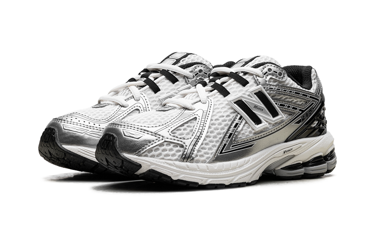 Overkicks - New Balance 1906R White Silver Metallic Black (PS) (PC1906ER) - imagen 2