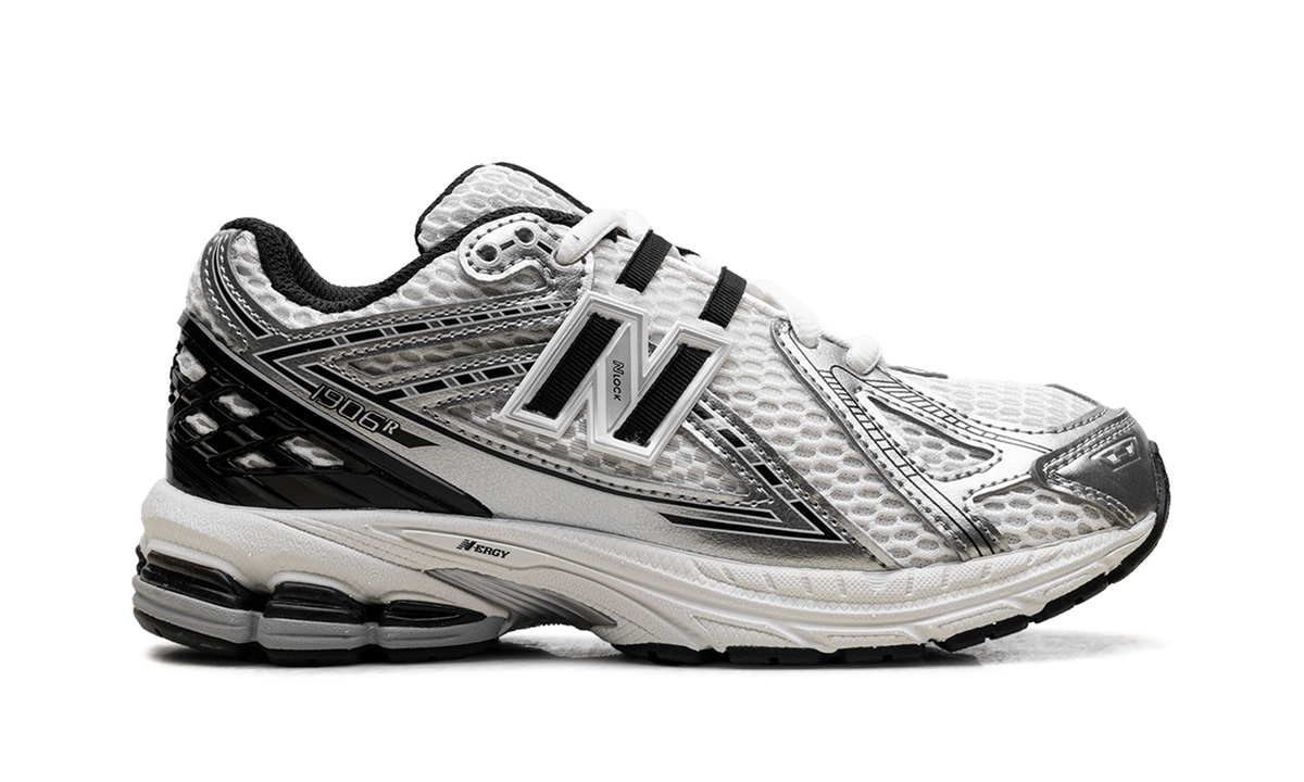 Overkicks - New Balance 1906R White Silver Metallic Black (PS) (PC1906ER) - imagen 6
