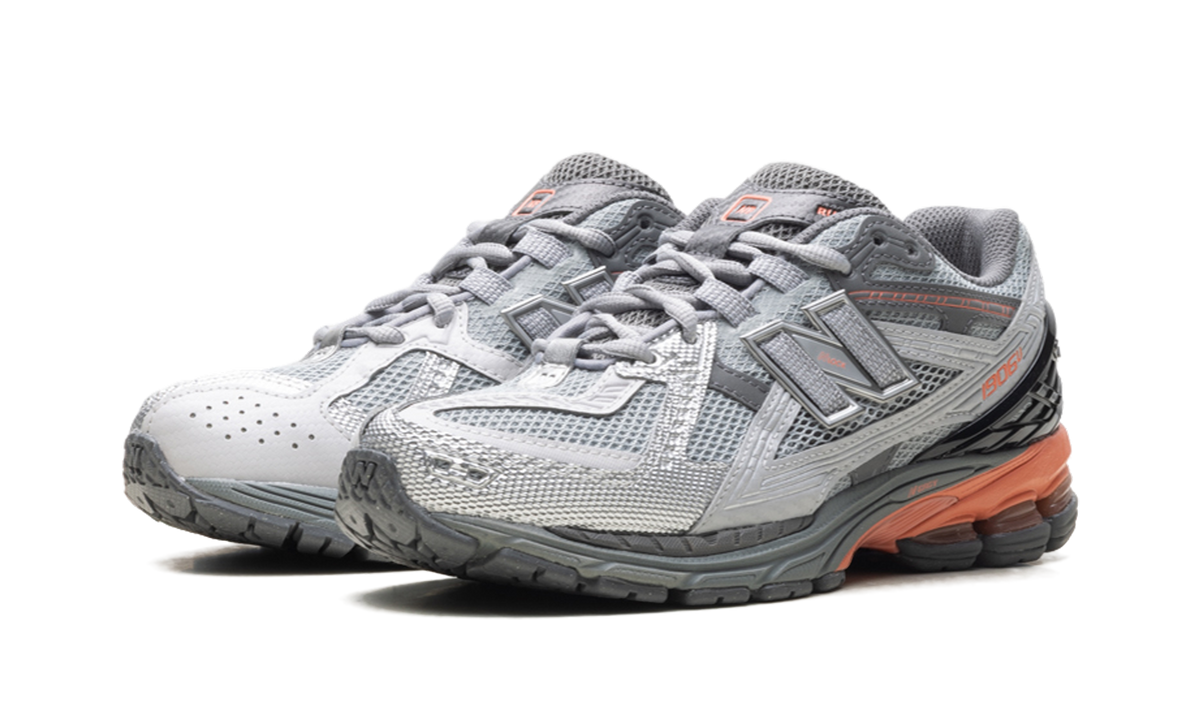 Overkicks - New Balance 1906U BSTN 10th Anniversary Exclusive (U1906NF) - vista trasera
