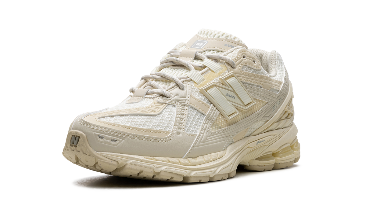 Overkicks - New Balance 1906U Butter Yellow (M1906NK) - detalle suela