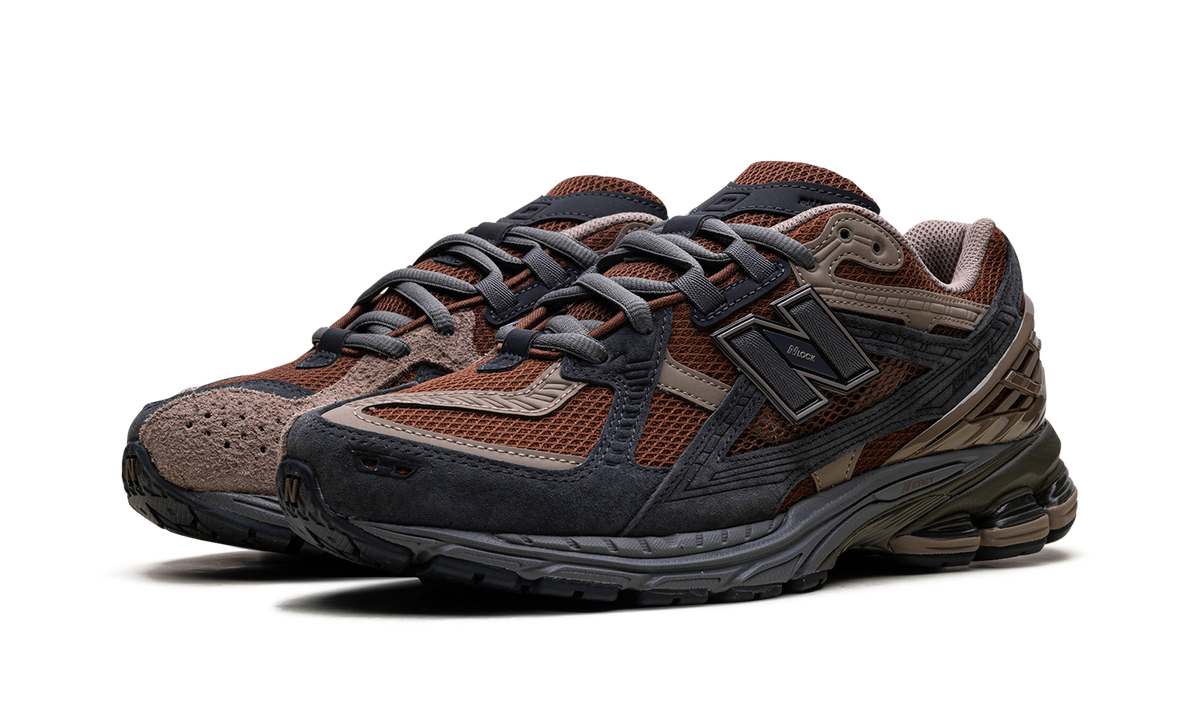 Overkicks - New Balance 1906U Rich Oak Phantom (M1906NG) - vista trasera