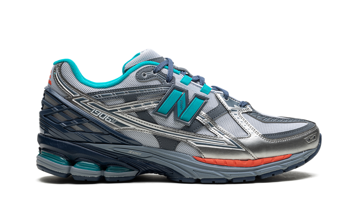 Overkicks - New Balance 1906U The Whitaker Group Willful Bias Blue Steel (M1906NK1) - detalle talón