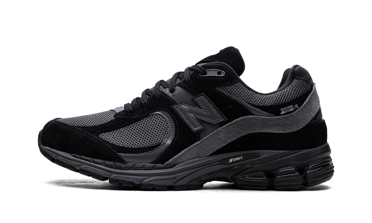 Overkicks - New Balance 2002R Black Dark Grey (M2002RBL) - vista lateral