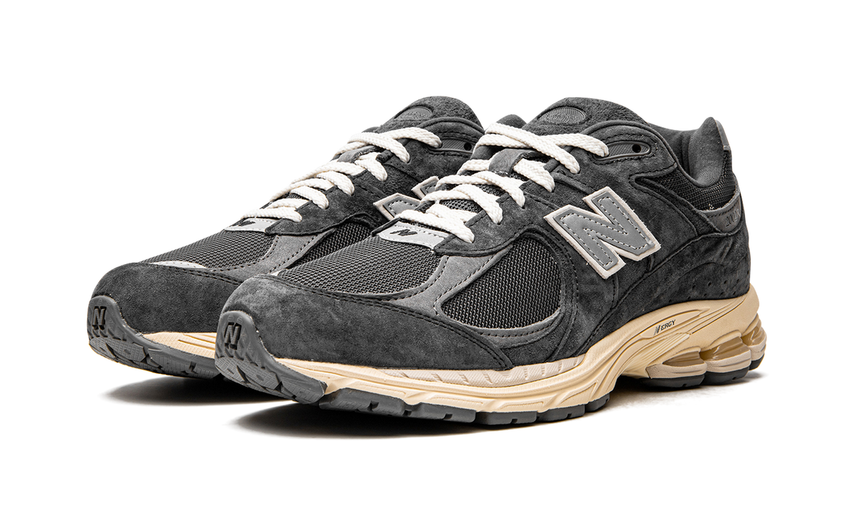 Overkicks - New Balance 2002R Black Dark Grey (M2002RHO) - vista trasera