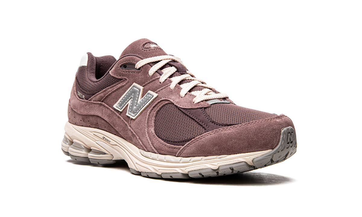 Overkicks - New Balance 2002R Black Fig (M2002RHD) - detalle lateral interior