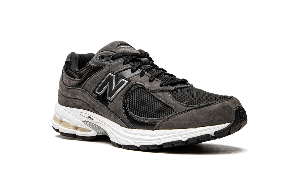 Overkicks - New Balance 2002R Black Grey (ML2002RB) - detalle lateral interior