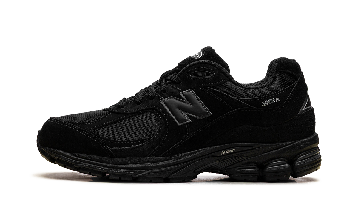 Overkicks - New Balance 2002R Black Metallic (U200278J) - vista lateral