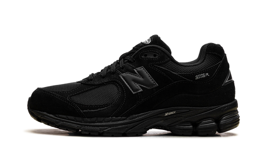 Overkicks - New Balance 2002R Black Metallic (U200278J) - vista lateral