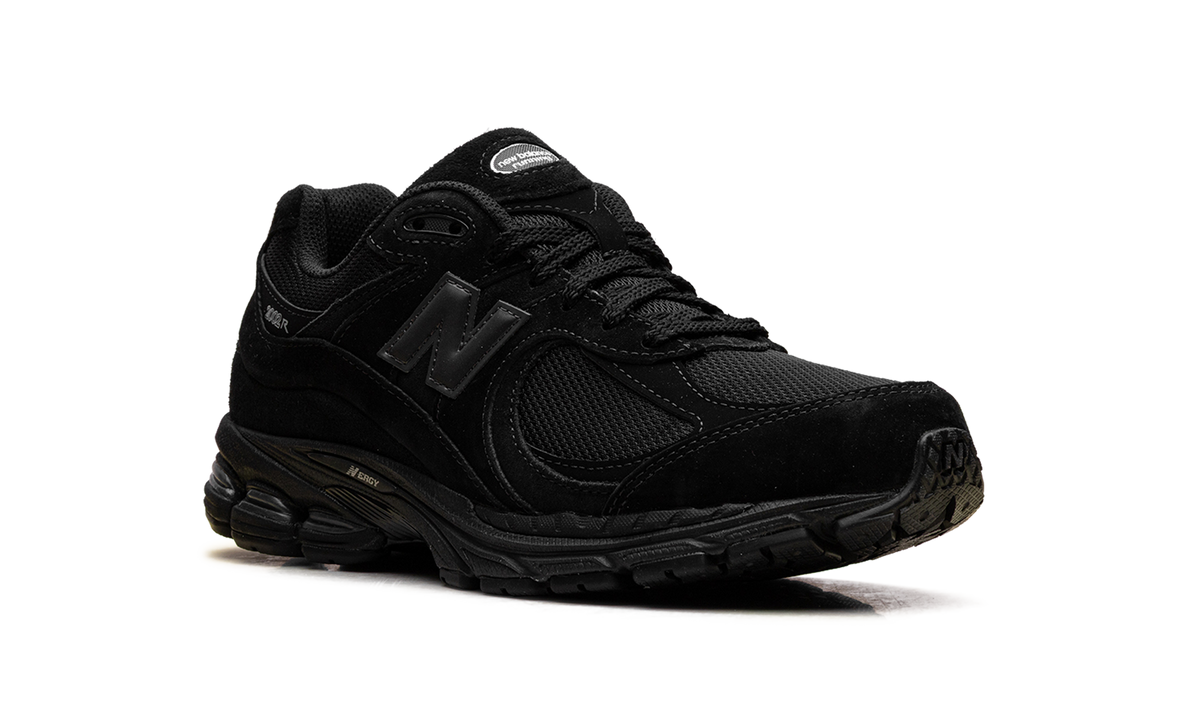 Overkicks - New Balance 2002R Black Metallic (U200278J) - detalle lateral interior