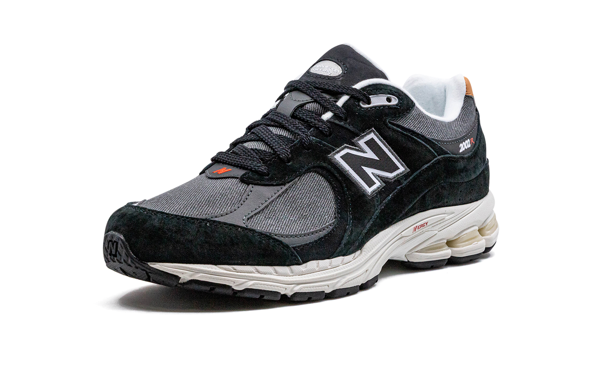 Overkicks - New Balance 2002R Black Sepia (M2002REB) - detalle suela