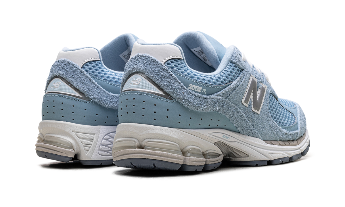 Overkicks - New Balance 2002R Bright Sky (M2002RBU) - par completo