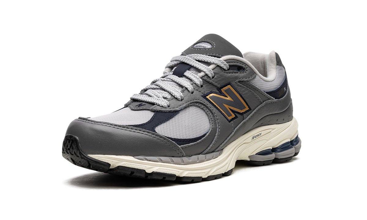 Overkicks - New Balance 2002R Castlerock (M2002RHP) - par completo