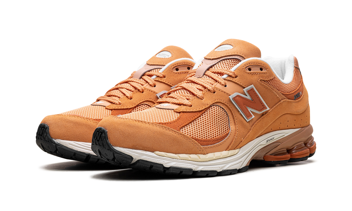 Overkicks - New Balance 2002R Copper (M2002RFJ) - vista trasera