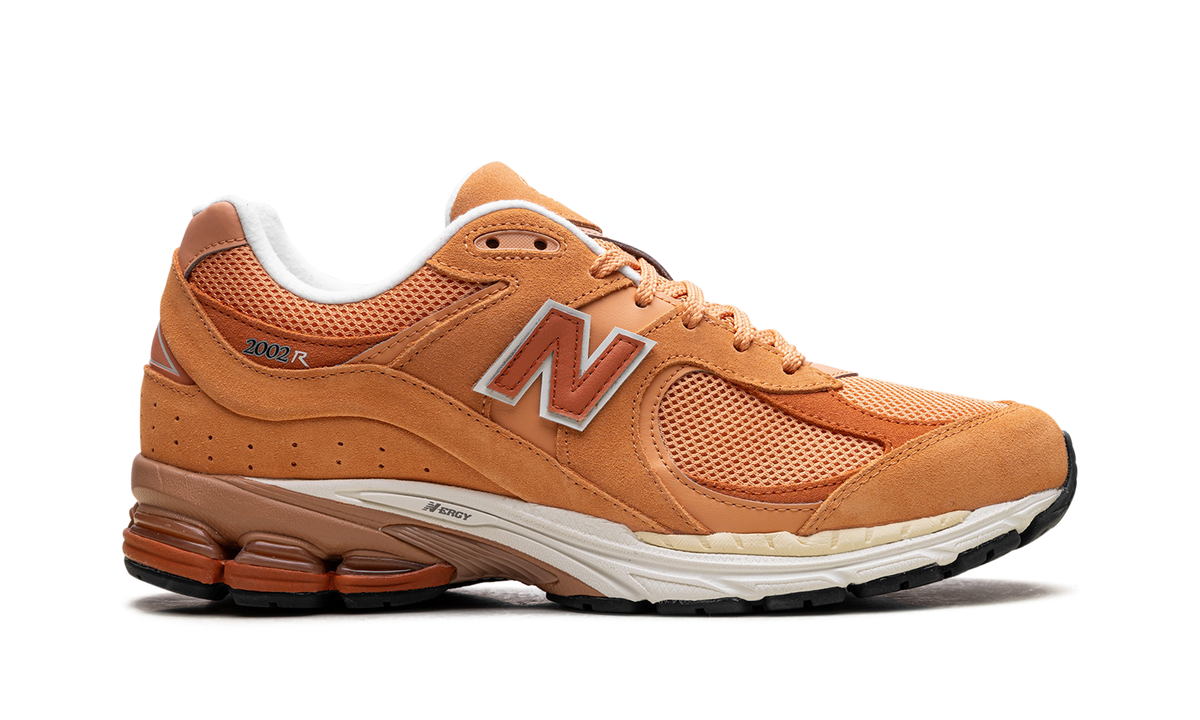 Overkicks - New Balance 2002R Copper (M2002RFJ) - detalle talón