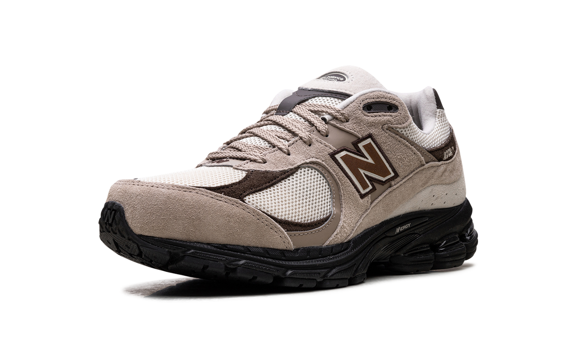 Overkicks - New Balance 2002R Driftwood Rich Earth (M2002RZR) - detalle suela