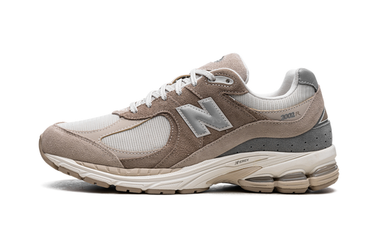 Overkicks - New Balance 2002R Driftwood Sandstone (M2002RSI) - vista lateral