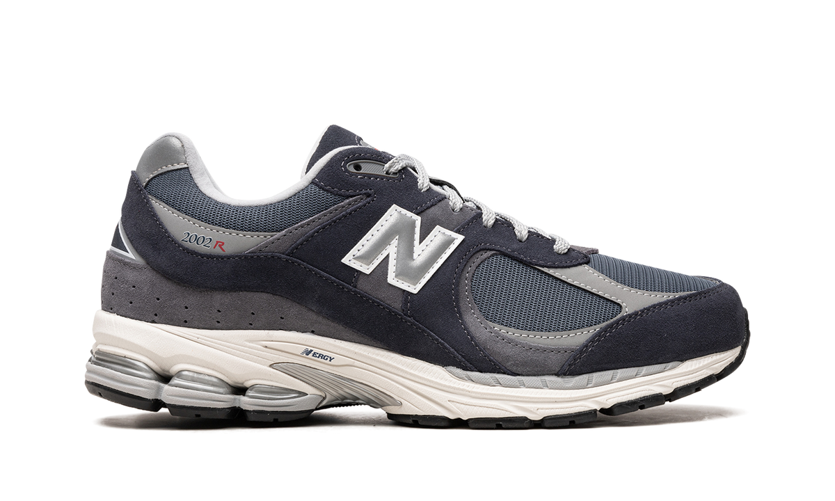 Overkicks - New Balance 2002R Eclipse Raincloud (M2002RSF) - detalle talón