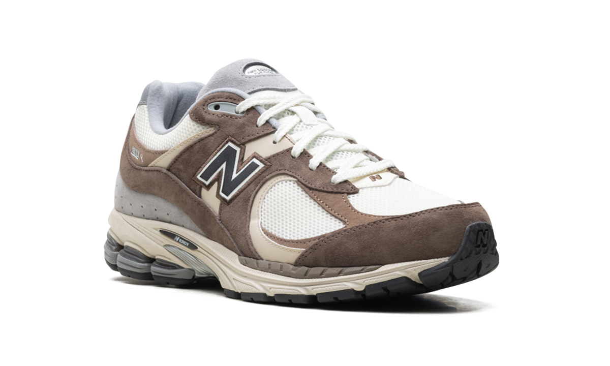 Overkicks - New Balance 2002R Emerging Brown (M2002RFZ) - detalle lateral interior