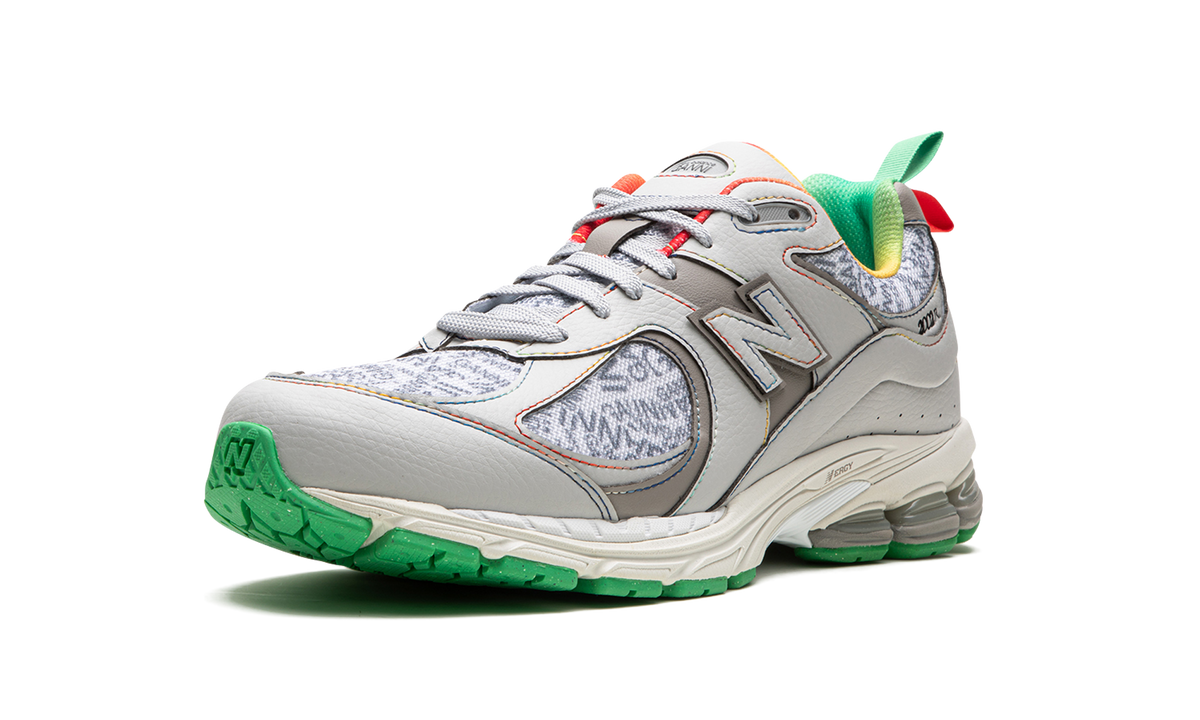 Overkicks - New Balance 2002R GANNI Rain Cloud (M2002RGD) - detalle suela