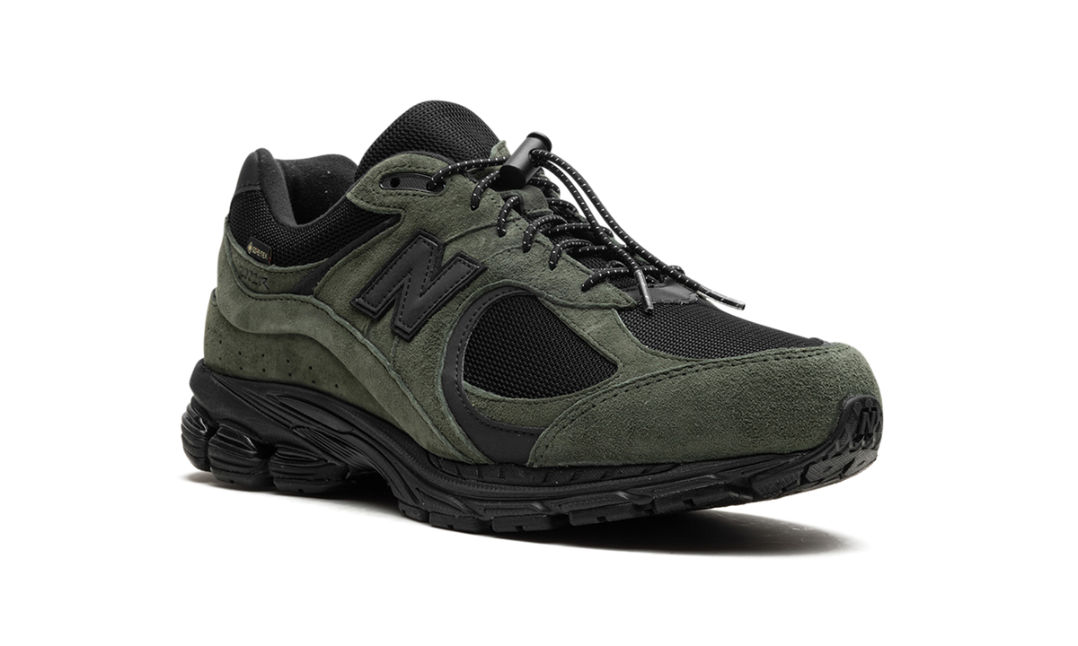 Overkicks - New Balance 2002R Gore-Tex JJJJound Pine (M2002RXY) - detalle lateral interior