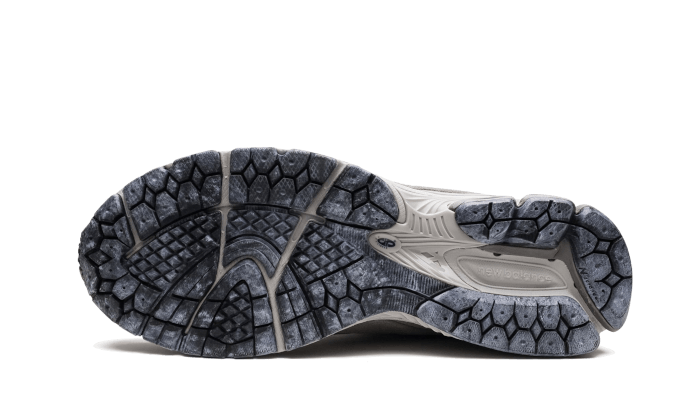 Overkicks - New Balance 2002R Gore-Tex Marblehead Moon Shadow (M2002RXB) - detalle suela