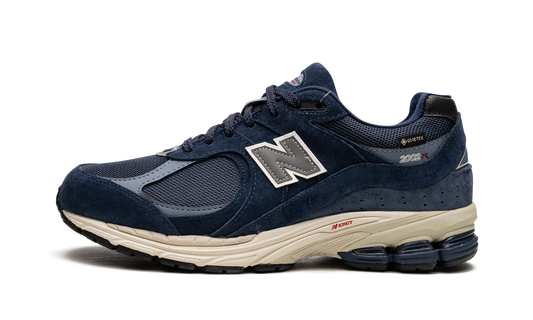 Overkicks - New Balance 2002R Gore-Tex Navy Arctic Grey (M2002RXF) - vista lateral