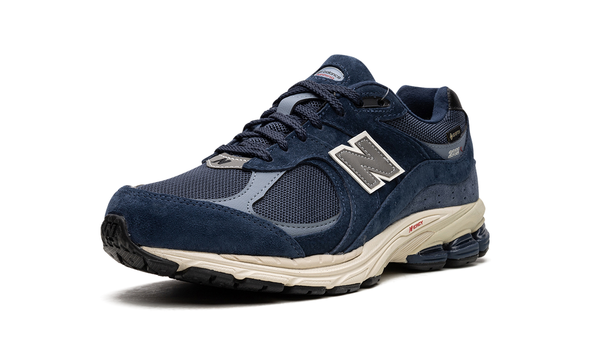 Overkicks - New Balance 2002R Gore-Tex Navy Arctic Grey (M2002RXF) - detalle suela