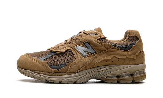 Overkicks - New Balance 2002R Gore-Tex Protection Pack Stucco (U20027OI) - vista lateral