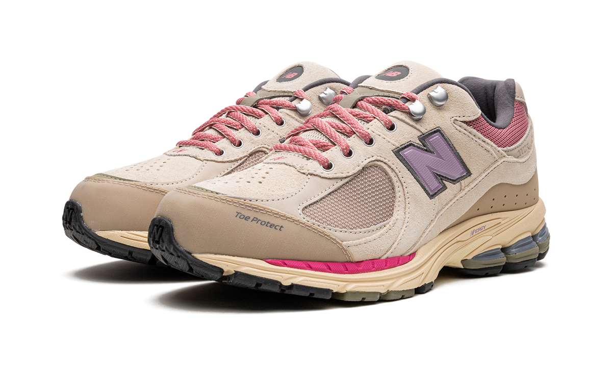 Overkicks - New Balance 2002R Hiking Pack Beige (M2002RWL) - vista trasera