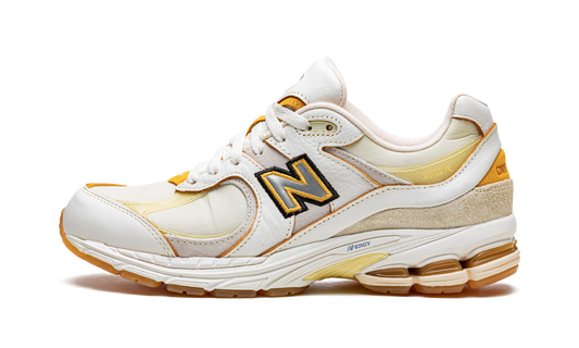 Overkicks - New Balance 2002R Joe Freshgoods Conversations Amongst Us (M2002RJ1) - vista lateral