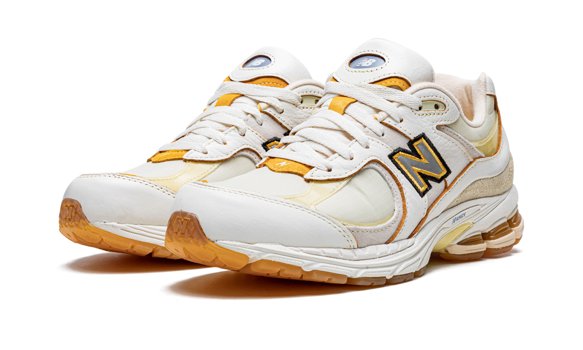 Overkicks - New Balance 2002R Joe Freshgoods Conversations Amongst Us (M2002RJ1) - vista trasera