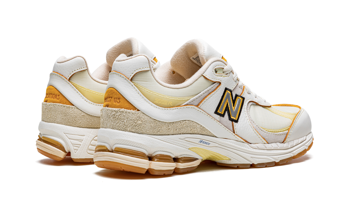 Overkicks - New Balance 2002R Joe Freshgoods Conversations Amongst Us (M2002RJ1) - par completo