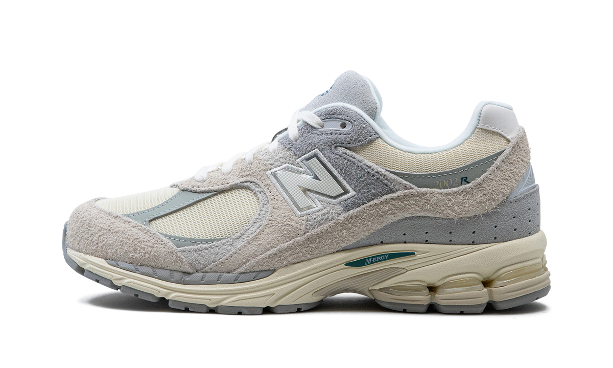 Overkicks - New Balance 2002R Linen (M2002REK) - vista lateral