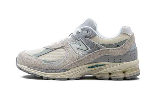 Overkicks - New Balance 2002R Linen (M2002REK) - vista lateral