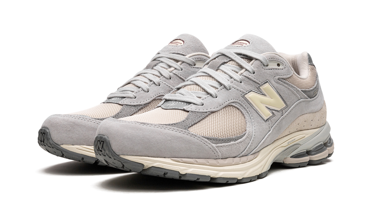 Overkicks - New Balance 2002R Lunar New Year Concrete (M2002RLN) - vista trasera