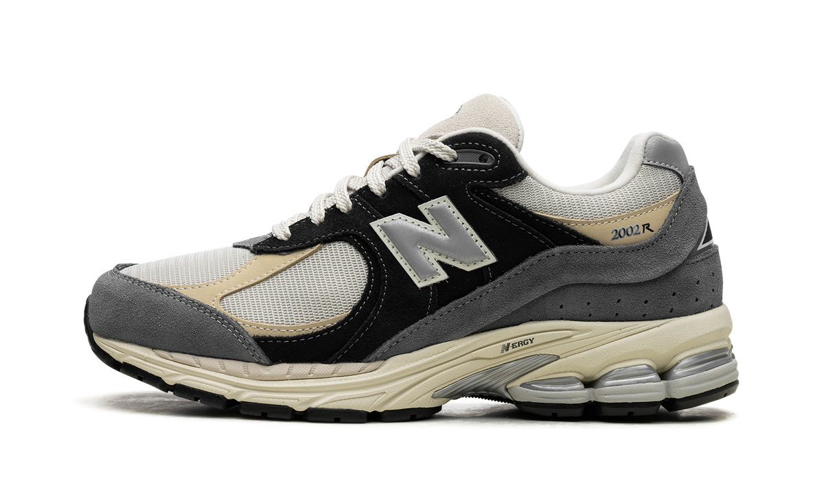Overkicks - New Balance 2002R Magnet Sandstone (M2002RSH) - vista lateral