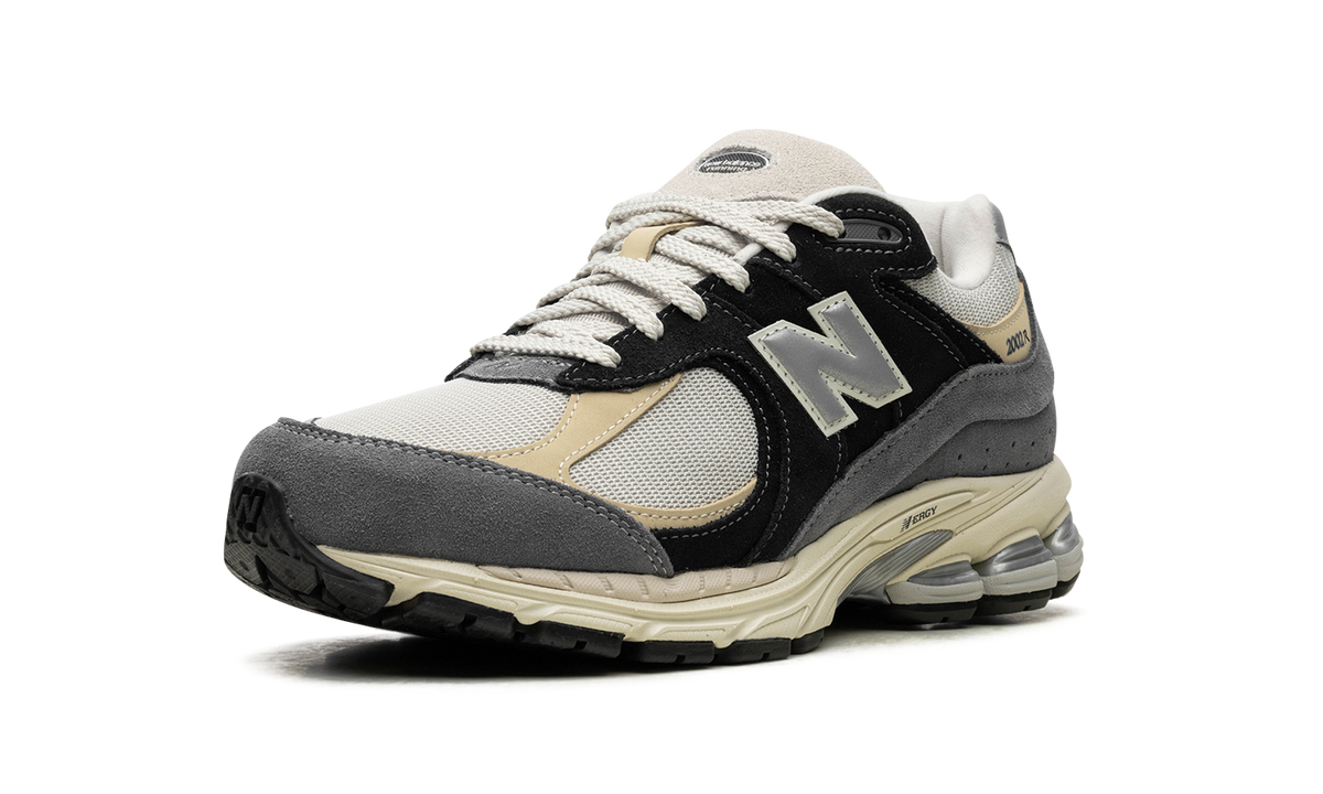 Overkicks - New Balance 2002R Magnet Sandstone (M2002RSH) - detalle suela