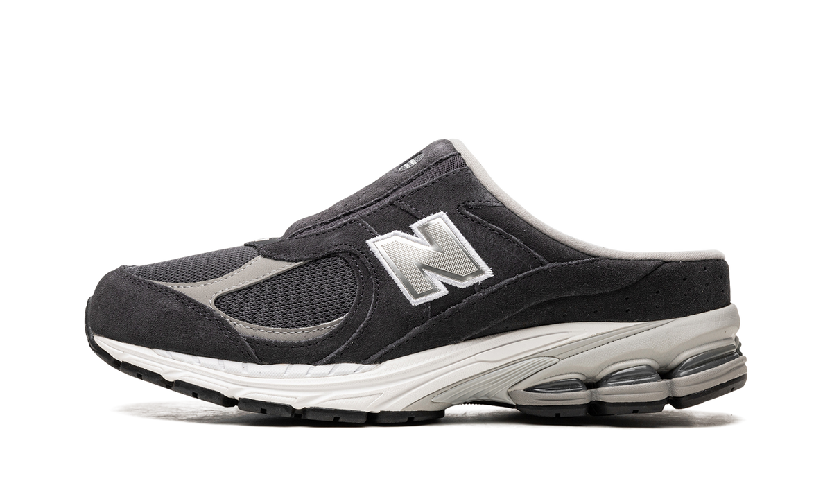 Overkicks - New Balance 2002R Mule Phantom (M2002RMC) - vista lateral