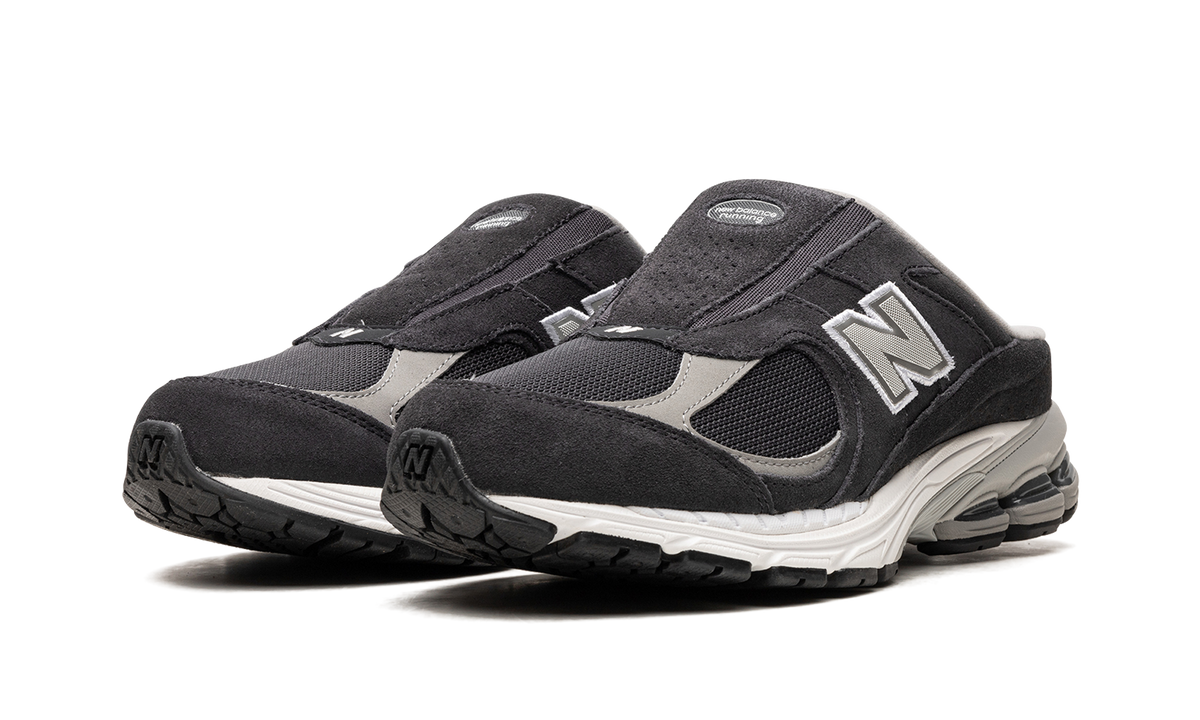 Overkicks - New Balance 2002R Mule Phantom (M2002RMC) - vista trasera