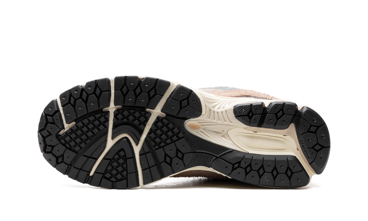 Overkicks - New Balance 2002R Mushroom Hazy Peach (M2002REJ) - vista superior