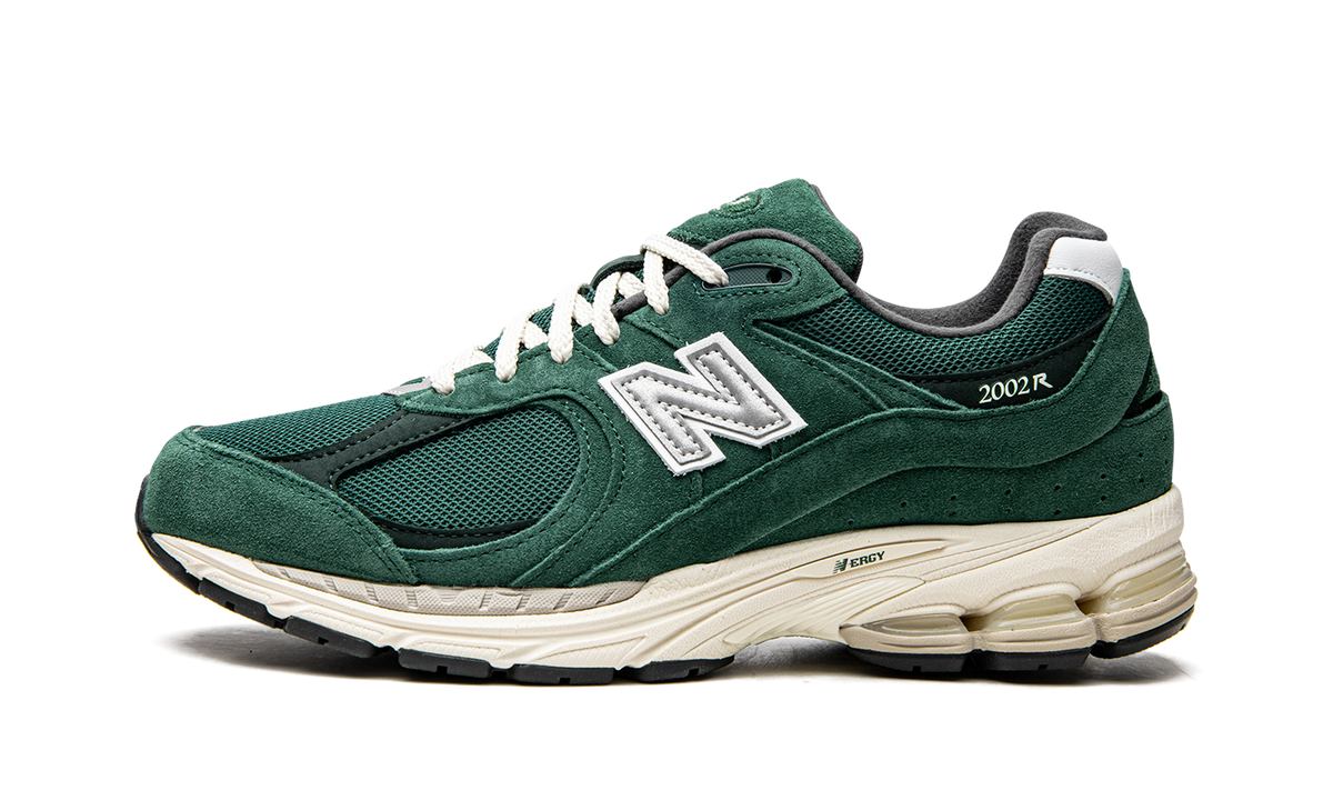 Overkicks - New Balance 2002R Nightwatch Green (M2002RHB) - vista lateral